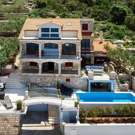 Dona Maria-five Bedroom Holiday With Pool Tatil Evi *
